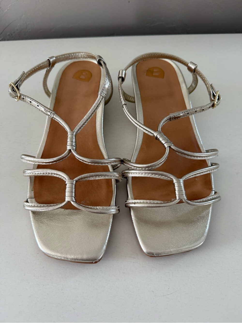 Bared footwear Munia sandal in champagne